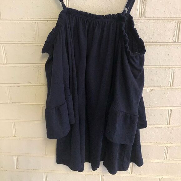 Live to be spoiled blue tank with embroidered front size XL - Picture 6 of 6